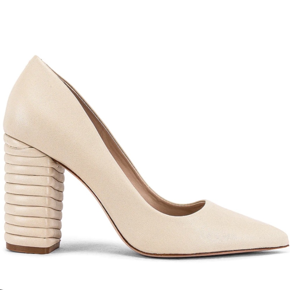 Schutz Kathie pump leather heels off white